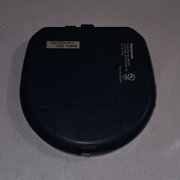 2002 Panasonic Anti Skip Portable CD Player Vintage - Picture 2 of 3